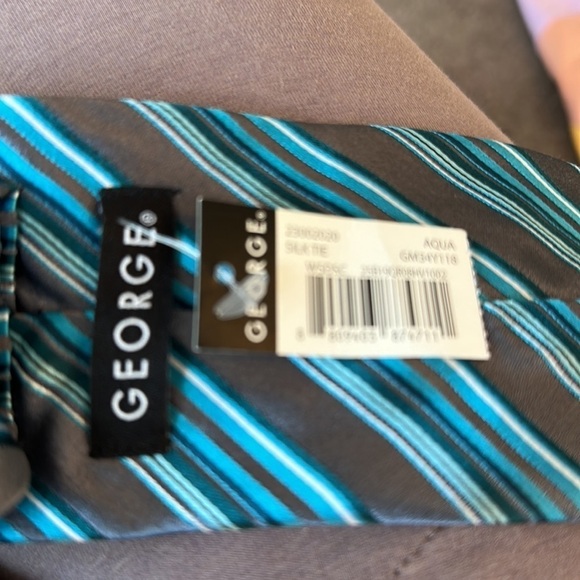 All silk tie 100% silk men’s George gray‎ and teal NWT - Picture 3 of 3
